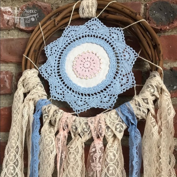 HandmadePastel Doilie & Lace Dreamcatcher